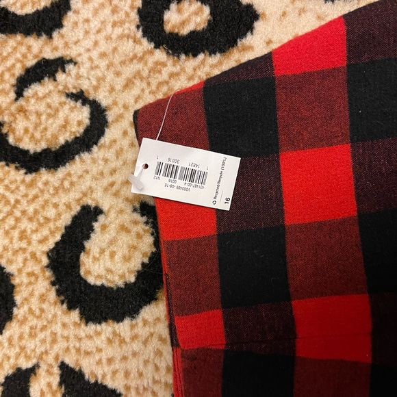 Red and Black Gingham Mini Skirt - Picture 3 of 7